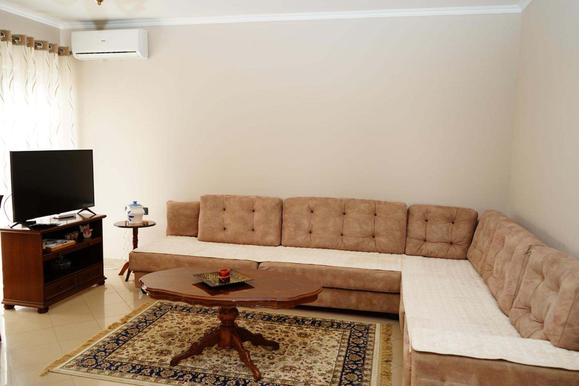 New Bazaar Bliss Apartment Tirana Exterior photo