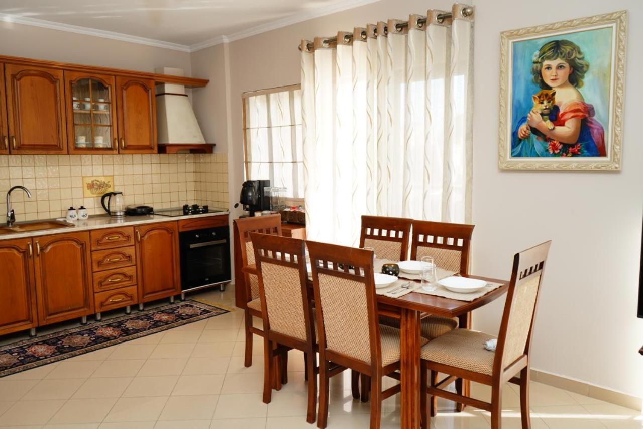 New Bazaar Bliss Apartment Tirana Exterior photo