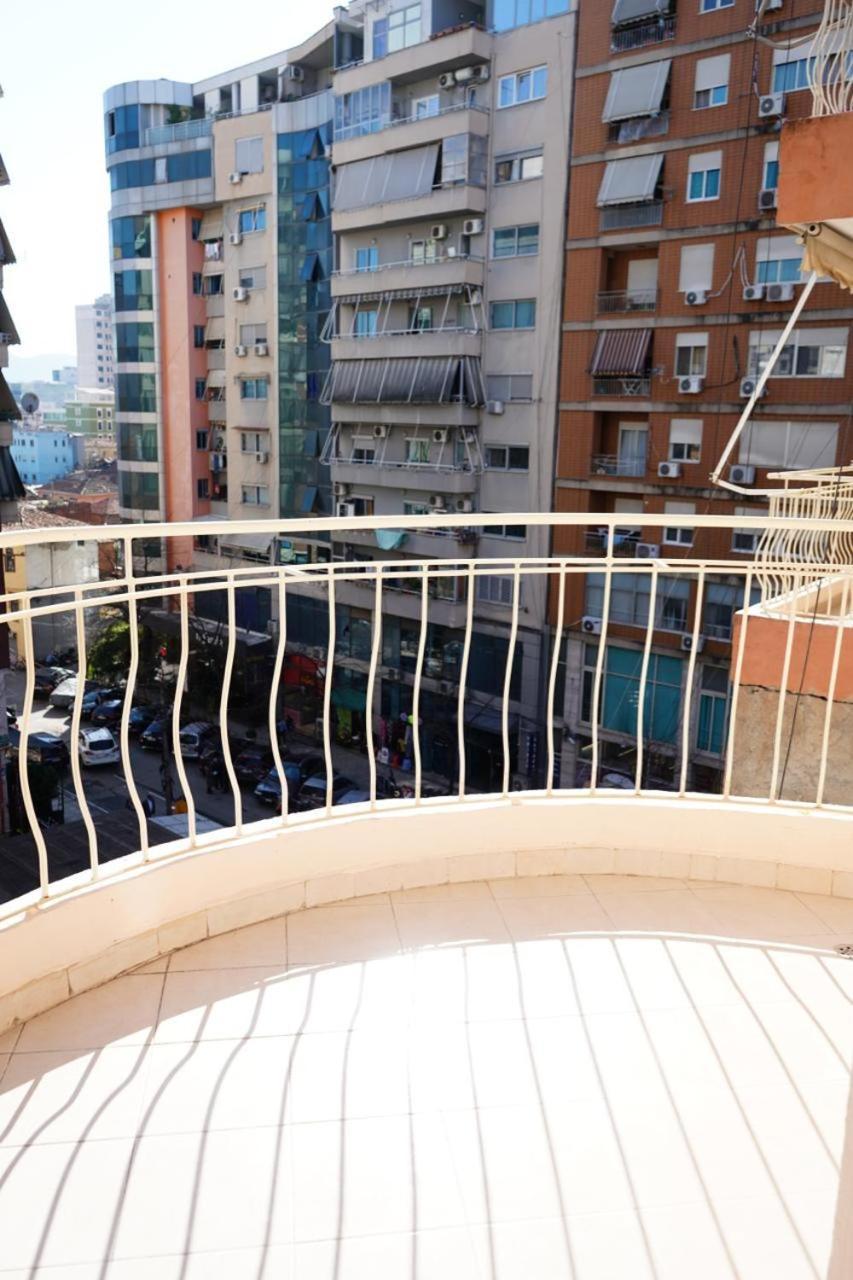 New Bazaar Bliss Apartment Tirana Exterior photo
