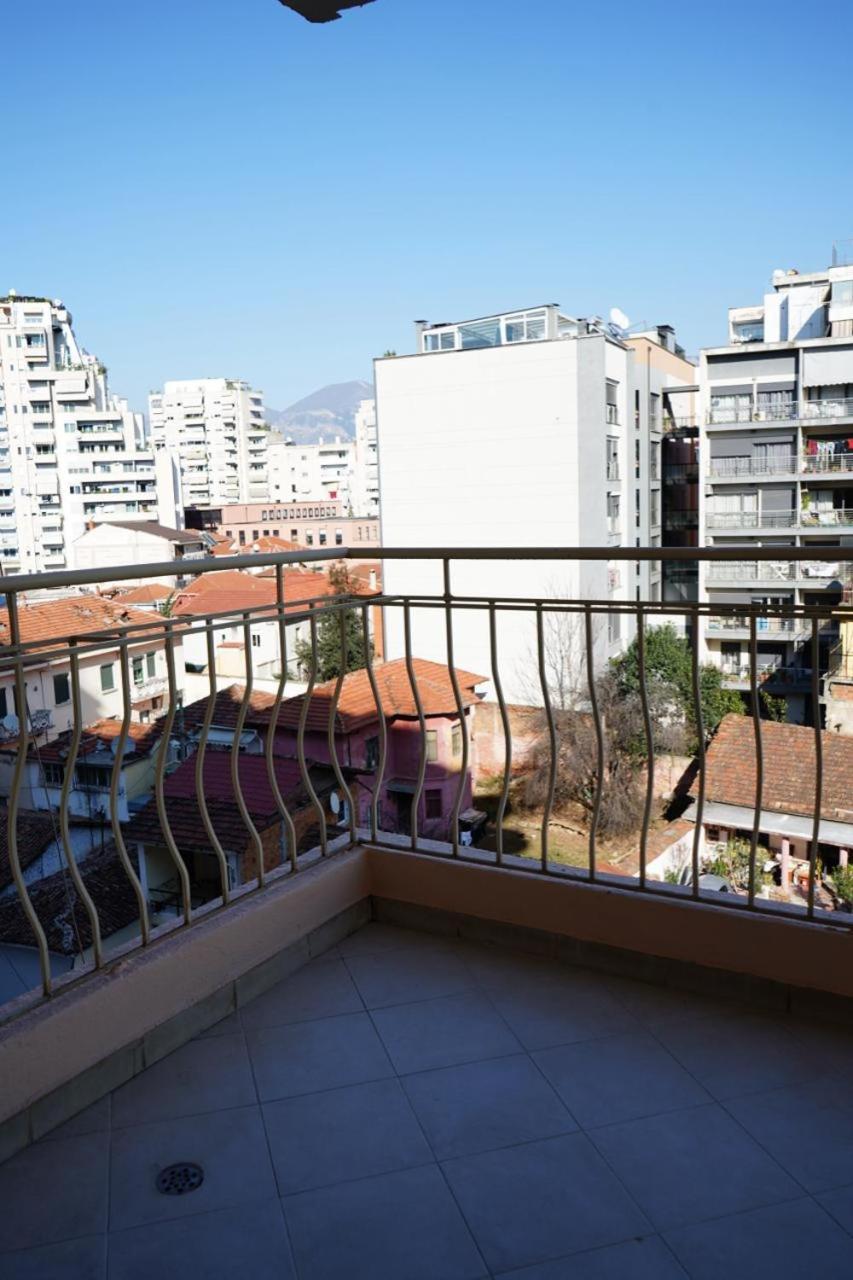 New Bazaar Bliss Apartment Tirana Exterior photo