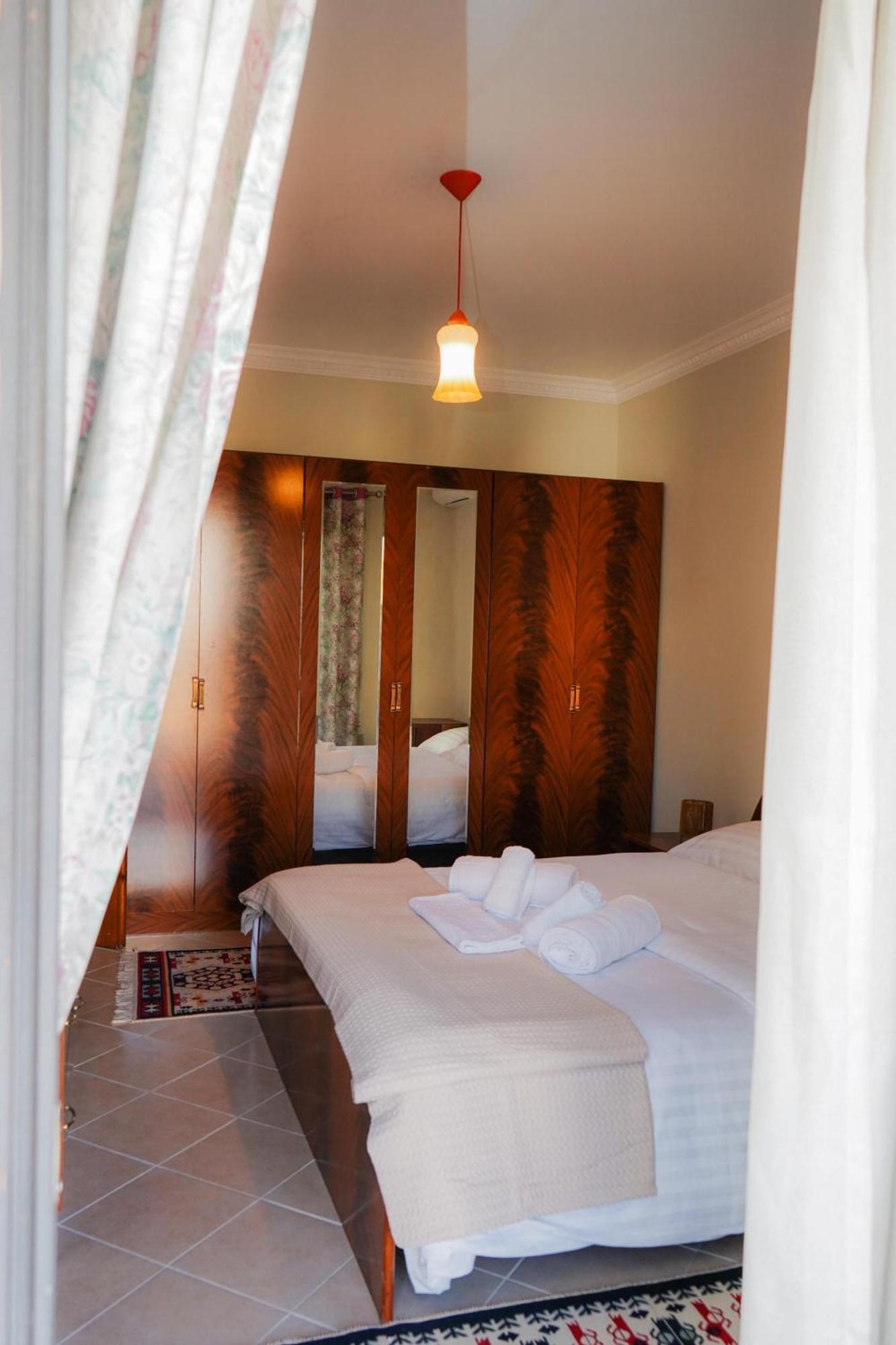 New Bazaar Bliss Apartment Tirana Exterior photo